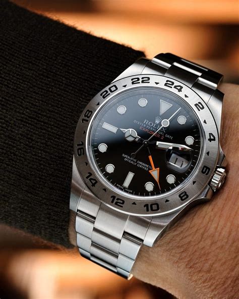 rolex explorer roten zeiger vertellen|Rolex explorer review.